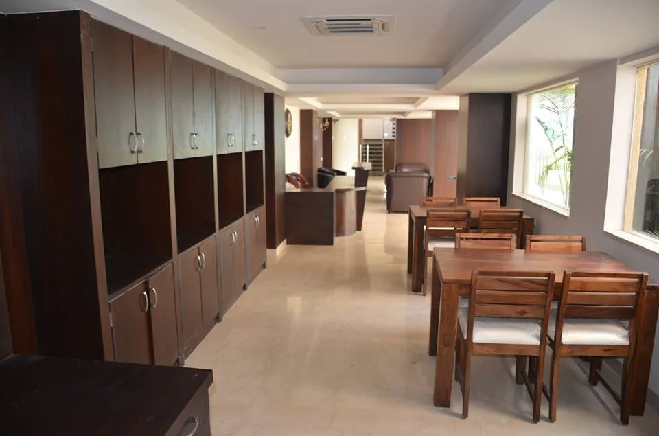 The library in the clubhouse