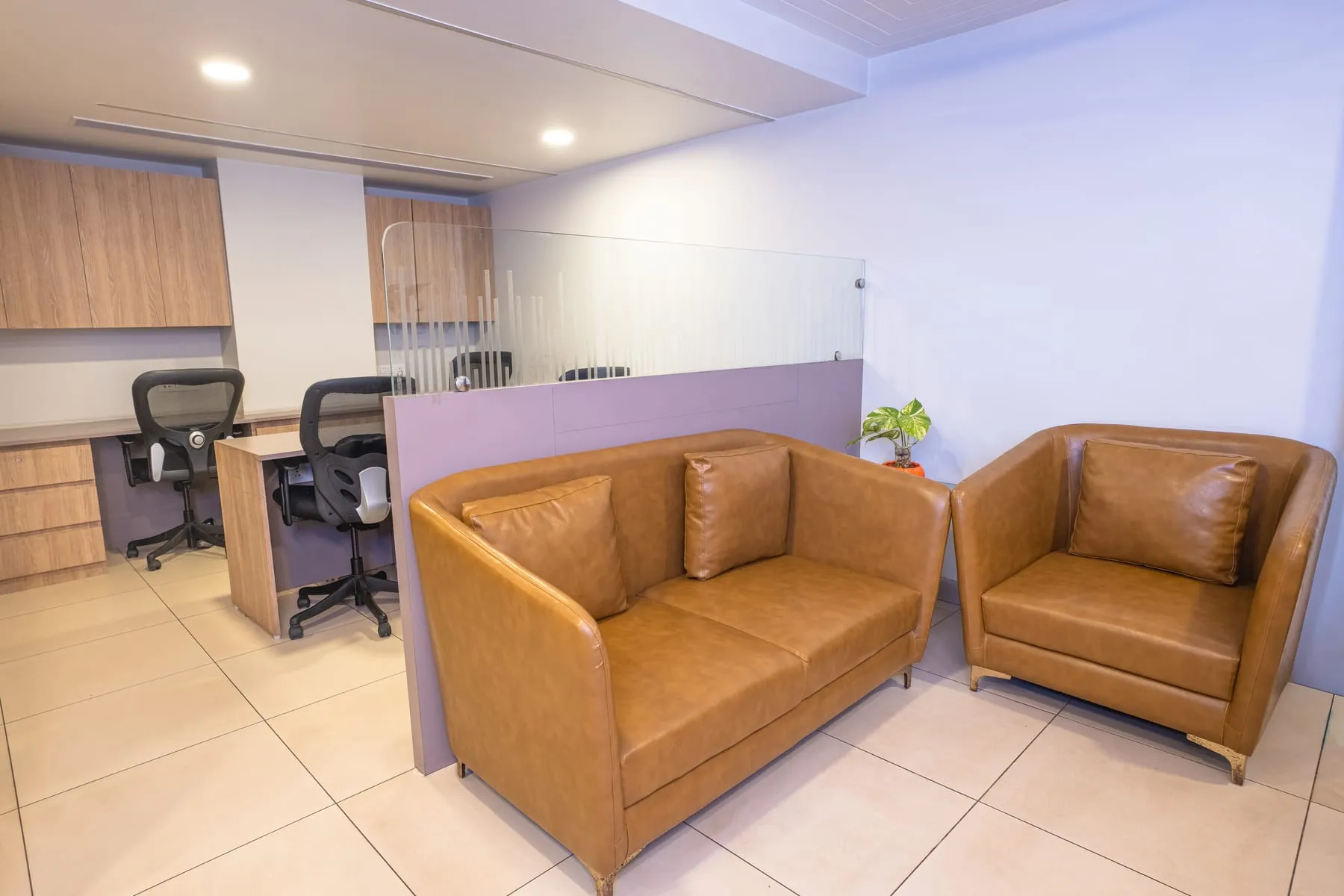 Waiting lounge and workstations