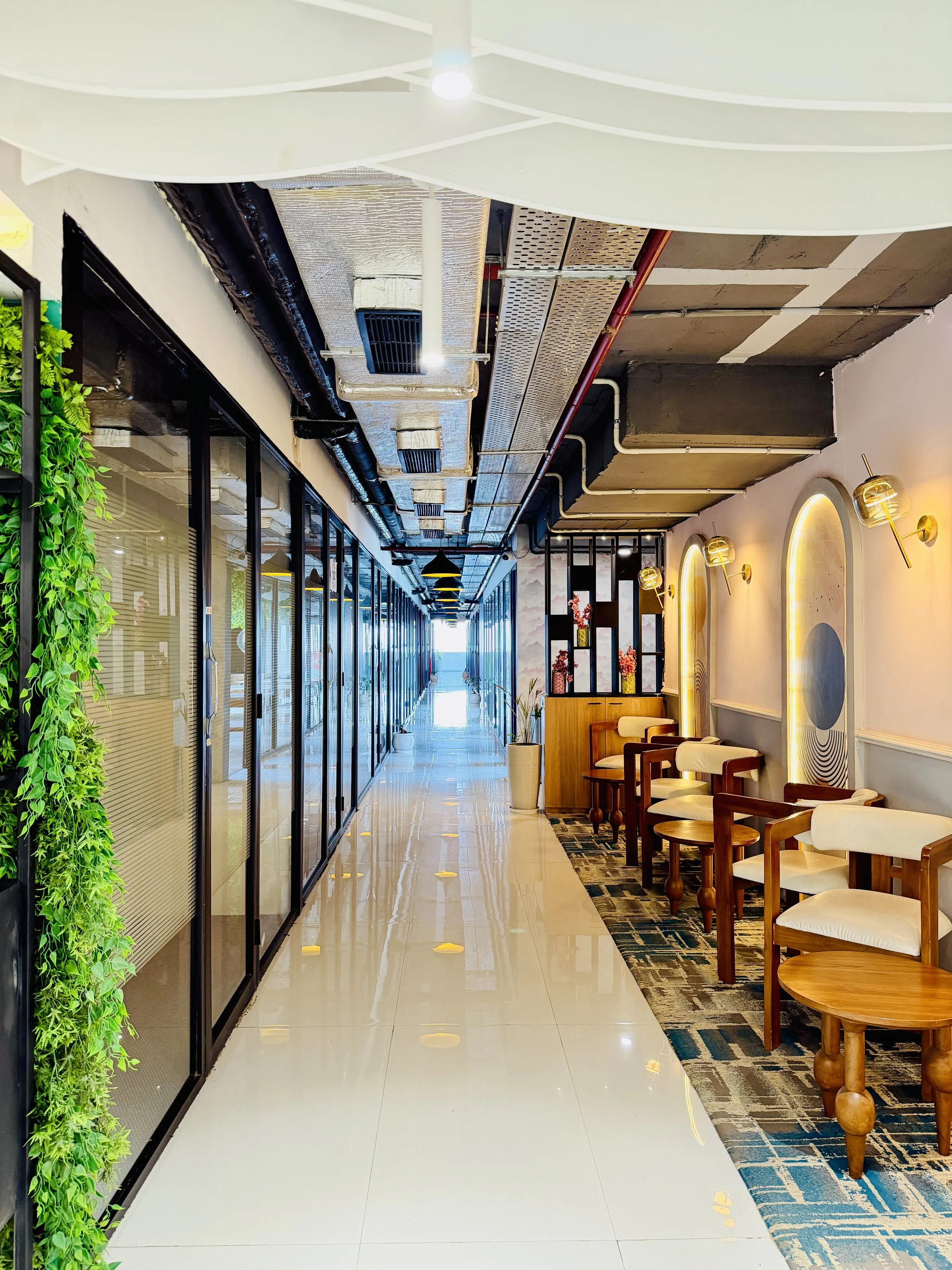 The cabin corridor and lounge at MileStone Coworking